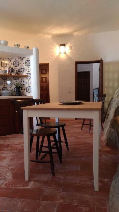 Casa Da Talhada - Stone House Villa Óbidos Dış mekan fotoğraf